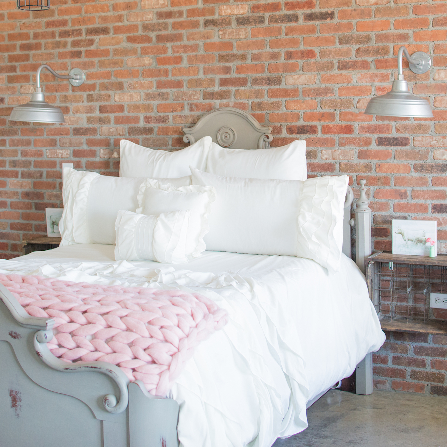 All Weather Gooseneck Farm Light | Photo Courtesy of Our Feathered Farmhouse and Christy Stalnaker Photography